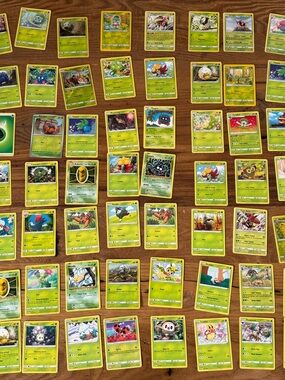 Pokemon Plant-Type Trading Card Lot